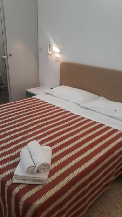 Hotel Graziella Mare Rimini Ngoại thất bức ảnh